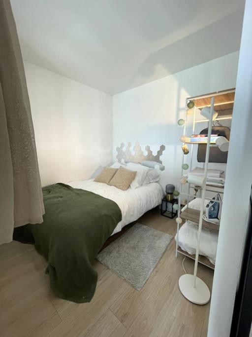 Appartement Cosy Et Lumineux Orly Luaran gambar